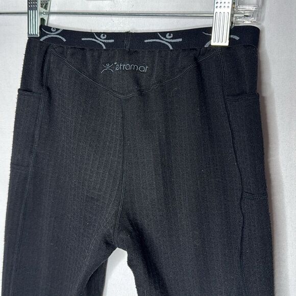 Terramar Kids Black Side Pocket Base Layer. Size Small. - Picture 5 of 7